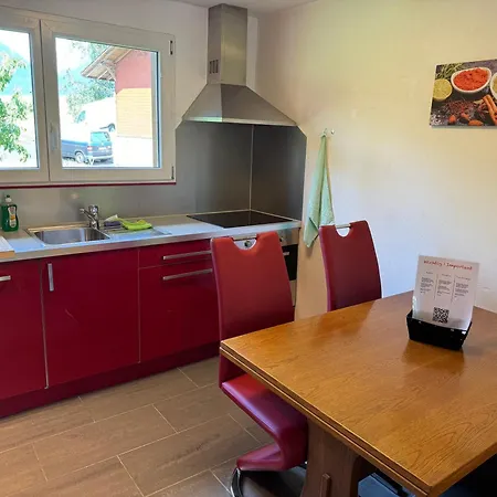 Und Berge Loft * Faulensee