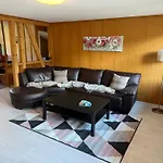 Und Berge Loft Faulensee
